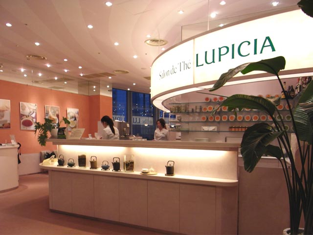 LUPICIA ハービス 梅田ST