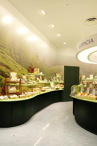 LUPICIA 越谷